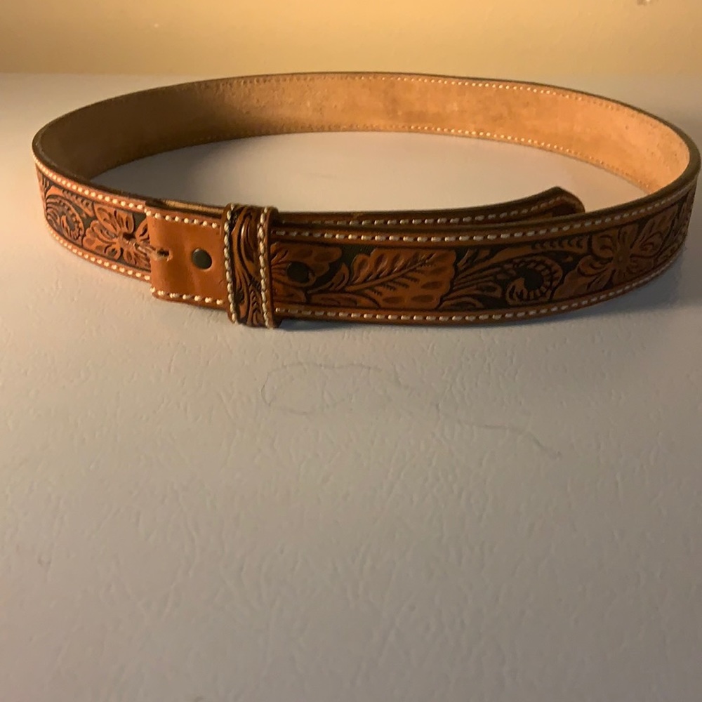 Tony lama belt